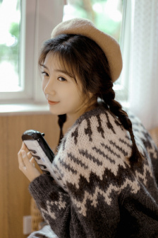 王亮李美诗